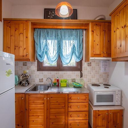 Megris Country Houses Vinglafia Bagian luar foto